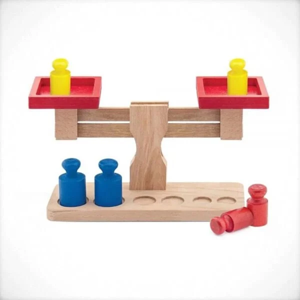 KUTUDA AHŞAP TERAZİ